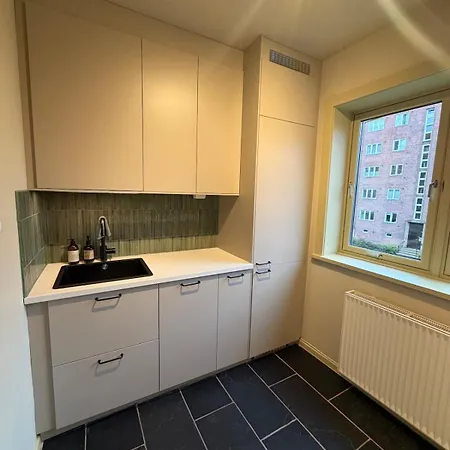 Cozy Three-room Centrally Located At Carl Berner * Oslo