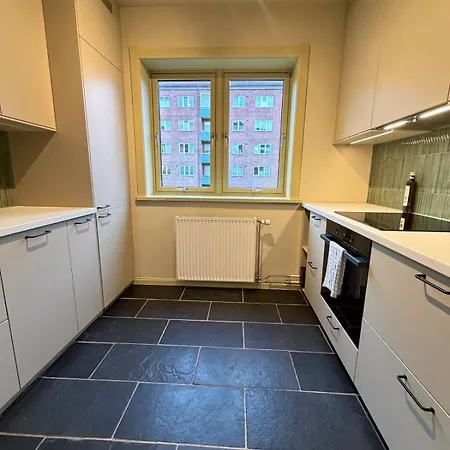 Cozy Three-room Centrally Located At Carl Berner * Oslo